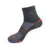 Chaussettes pour hommes 5 Pack Chaussettes de sport pour hommes Chaussettes en coton rembourrées Athlétique Basketball Compression épaisse Chaussettes de course en plein air 220923