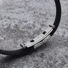 Braccialetti con ciondoli Bracciale da uomo in acciaio al titanio Personalità alla moda Coppia in gomma nera per uomo regalo