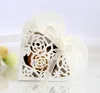 30 colori Thoughters Wedding Thoughts Borse Heart Laser Cut Paper con nastri per le scatole regalo per matrimoni