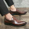 Karierte Retro-Brogue-Schuhe tragen spitze Herrenschuhe im britischen Stil, einfache Luxus-Business-Casual-Kleiderschuhe, mehrere Größen