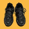 2022 Dirty Dad Shoes Triple S Track Trainers New Fashion Fashion Boldy Men and Women Diseñador Black Orange Ladies Walking Paris Z60