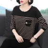 Camiseta de mujer Camisas Mujer Rayas Tops populares Moda de todos los partidos Coreano Casual Simple Mujer Retro Ropa de manga larga Elegante camiseta suelta T220926