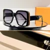 Zonnebrillen voor vrouwen en mannen zomer 1652 stijl anti-ultraviolette retroplaat rechthoek rechthoek full frame mode bril willekeurige doos