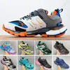 Sneakers Balencaigass Mens shoes Designer Paris B's Third Generation Dad Shoes Female Track3 0 Men's and Women's Leisure Sports with Led Light to Increase Show Thin c14