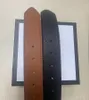 Fashion Classic Leather Designer Belt Cartas casuales de mujeres y para hombres Smooth With Box