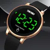 Montre-bracelets tactile Men de tournage Skmei Silicon Band Fashion Digital Watches étanche du poignet électronique masculin RELOJ HOMBRE