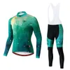 2024 Pro Mens Green Stars Winter Cycling Jersey Zestaw Long Rękaw Mountain Rower Rower Cylling Oddychanie ubrania rowerowe MTB Suit B38