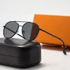 2022 Neue Luxusmarken -Designkette Sonnenbrille Fashion Classic Design Square f￼r M￤nner Frauen Sonnenbrillen UV400 29635 Round Punk