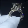 Anelli a grappolo Anello di corte di lusso Colore argento Pavimenta Set Cubic Zirconia Promessa Fidanzamento Fede nuziale per gioielli da donna