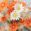 Dekorativa blommor 1/pc 5 huvuden Silk Daisy Bridal Bouquet Gifts Artificial Wedding Fake Flower Garden Decoration