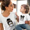 Aile Eşleşen Kıyafetler Anne ve Oğul Kızı Giyim Mektubu T Shirt Mom Erkek Kızlar Giyim Çocuk Tişörtleri 220924