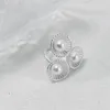 Nouveau Niche Style Littéraire Perle Fleur Anneau Creux Demi-Cercle Mouvement Cloche Lanterne Trois Fleurs Mode Fraîche All-Match Bijoux