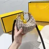 Вечерние сумки Half Moon Women Hobo Bag Сумки через плечо Ткань подмышек Наручная сумка Натуральная кожа Vintage Gold Metal Надпись Регулируемая Stra