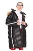 Piumino da donna invernale con collo in pelliccia Cappuccio stile moda Abiti lunghi Cappotto casual da esterno