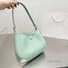 2022 Bolsas de noite Bolsas para axilas femininas Bolsas de grife Bolsas de luxo Ombro transversal Na moda combinando várias cores