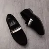 Män klassiska skor loafers fast färg faux mocka Enkelt vävt bälte i ett stycke Fashion Business Casual Wedding Party Daily 8119