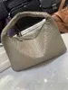 pochette väska Designer Handväskor lyxväskor dam stora Jodie vävd väska underarm Tygväska enkel axel dumpling bag läder får