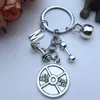 A-Z Letters Fashion Accessories Keychain Mini Dantell Disc Dumbell Fitness Keyring Designer Presenttränare Souvenir