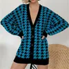 Kvinnors tröjor Kvinnor Knit Cardigan Houndstooth V-Neck Overdimensionerad kvinnlig tröja Päls långärmad Loose Casual Fashion Autumn Ladies 2021 Knitwear T220925