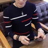 Suéteres masculinos Coreia cinza e pulôvers Men Manga longa Sweater de malha