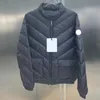 2024 Heren Donsparka's Luxe Designer Dames Donsparka's Geborduurde Badge Opstaande Kraag Capuchon Herfst en Winter Verdikte Warme Losse Puffer Broodjas Maat