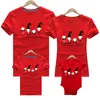 Familjsmatchande kläder Julkläder Mor Dotter Kort ärm T -skjortor Elf Santa Claus Reindeer Elk Print Tees Red Pyjamas Top 220924