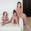 عائلة مطابقة ملابس الفتيات ملابس العائلة الأطفال مجموعة طفلة رومبير 220924