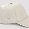 Дизайнерская бейсбольная шапка P-букв.