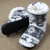 Pantofole Pantofole da casa Donna Scarpe da pavimento invernali Alce di Natale Calzini da interno Scarpe Scivoli in pelliccia calda Pantofole da donna in peluche Pantoffels Dames 220926