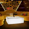 LED-Leuchttisch Bar KTV Bunter quadratischer Schreibtisch Einfache und modische Mixer Wohnzimmer Teetisch Barmöbel