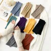 Guantes de punto sin dedos para mujer, manoplas acrílicas elásticas de medio dedo para brazo, tejido de ganchillo, manoplas de imitación para invierno