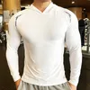 Męskie koszulki na siłownię męskie T Shirt Casual Long Rleeve Slim Tops Tees Elastic T-Shirt Sports Fitness Cienka komfort oddychający Szybki suchy z kapturem 220924