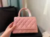 2022 Evening Bags Summer Ladies Luxury Designer Bag Handheld One Shoulder Messenger Small Square Bag Four Seasons Trend Fashion Matching