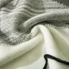 Męskie swetry Harajuku czarno -białe diamentowe sweter kamizelka SWEATER KORES MĘŻCZYZN KORYBIANY KORINGED KORITAGE