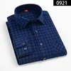 2021 Designer Luxo masculino Camisetas estampas casuais para homens Camisa espessada de manga comprida Dim de idade de meia idade