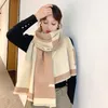 sciarpa sciarpa firmata cashmere avvolge calde sciarpe morbide per le donne autunno inverno scialli lunghi camuffamento animale plaid nero arancione cachi beige rosa lettera avvolgente grande