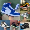 Hombres Mujeres zapatos casuales Jumpman 1 Casual Shoes 1S High OG Crimson Tint Chicago Light Smoke Grey Shadow Obsidian Rookie of the Year Bred Toe Green Court Purple C01