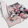 Halsdukar Silk Square Scarf For Women 65x65cm Vackert designmönster Tryckt lyxigt Elegant Silk Kerchief Handkakor Real Silk T6174669