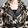 Kvinnor jackor nerazzurri vinterlånga leopard tryck varm fluffig faux päls kvinnor med läderbälte landningsbanan lyx europen stil mode 220926