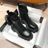 Sapatos de grife botas pretas punk tornozelo motocicleta feminino com fivela de cinto grossa bolso de fivela