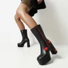 Bottes de moto classiques à bout carré pour femmes, chaussures à talons hauts épais, à la mode, Style gothique, chaussures Design en forme de cœur, marque de cheville