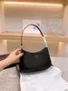 Парад Сумки Cleo Bag Woman Designer Bags Sumbes E Lady Fashion Re Edition Подлинные кожа