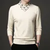 Erkek Sweaters Sonbahar Kış Moda V Boyun Erkekler Sıradan Silm Örgü Külotları Erkek Patchwork Kazak Üstleri M 4XL 220927