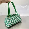 Bolsas de ombro 2022 NOVO FLIM BANDA TRIANGLE TRIANGE TRIANGE DIAMENTO GEOMÉTRICA CANVAS DE ARMOSFERA ARMOSPITA PRIMAÇÃO ombro feminino