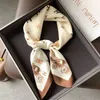 Halsduk Silk Scarf Designer Letter Print Flower Imitera pannband för kvinnor Fashion Long Handle Bag Scarves Axel Hair Bundles Lug255n