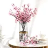 Dekorativa blommor kransar konstgjorda blommor persikblomning kort gren silk k￶rsb￤r blommor hem utomhus kontor dekor falsk h￶stdekoratio