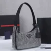 Bolsos de noche 2022 Armpit Shoulder Bag Tote Bags Bolsos de nylon Mujeres Hobo Purse Rhinestone Decorar Cierre de cremallera Teléfono celular Bolsillo Monedero Negro