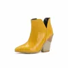 Botas 2023 apontou toe tornozelo para mulheres outono inverno ocidental cowboy cunha salto alto branco preto amarelo