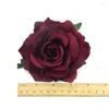 Kwiaty dekoracyjne 2022 30pcs 9 cm duże sztuczne róże jedwabne głowice kwiatowe do dekoracji ślubnej DIY WIERT