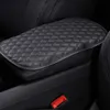 Nouveau PU cuir accoudoir tapis boîte couverture Auto Central accoudoir couvre Protection Pad moteur voiture décoration intérieure coussin accessoires